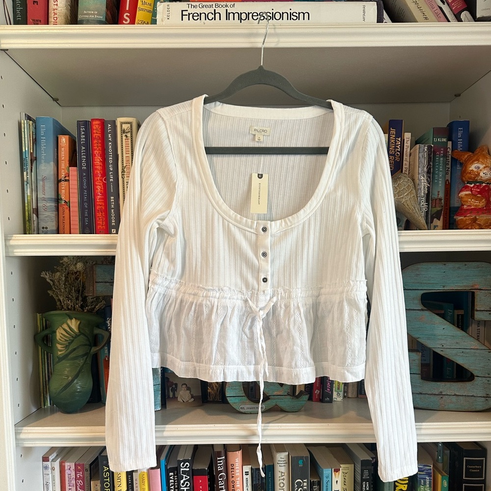 Pilcro Top || size small || white